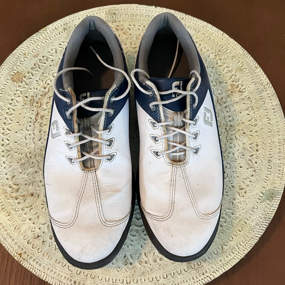 Men’s Footjoy Golf Shoes Size 10